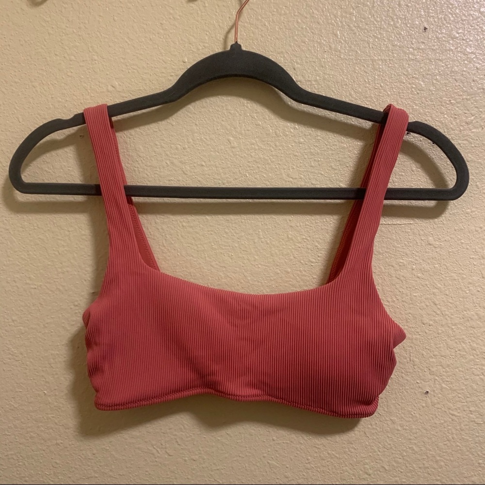 💎 Ribbed bandeau swim top